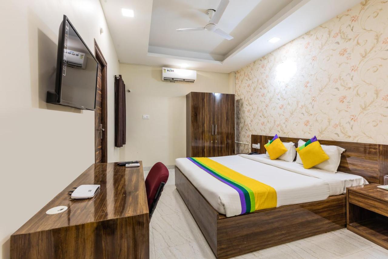 Hotel Treebo Trip Namaste Indore Esterno foto