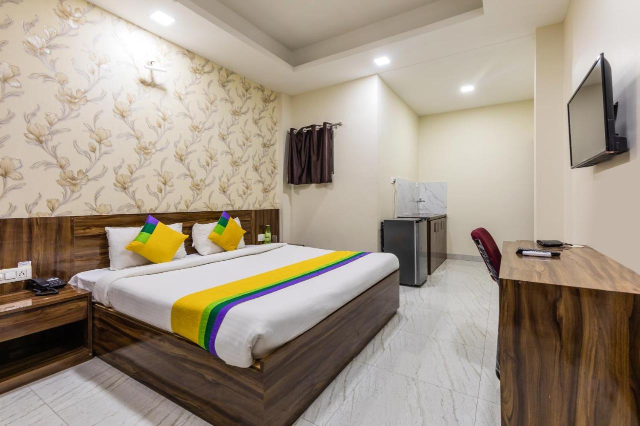 Hotel Treebo Trip Namaste Indore Esterno foto