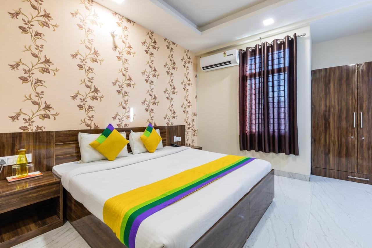 Hotel Treebo Trip Namaste Indore Esterno foto