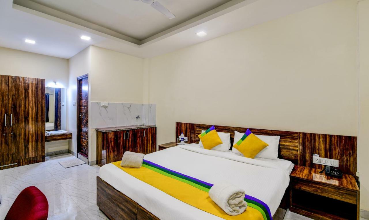 Hotel Treebo Trip Namaste Indore Esterno foto