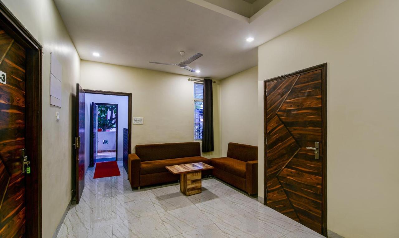 Hotel Treebo Trip Namaste Indore Esterno foto